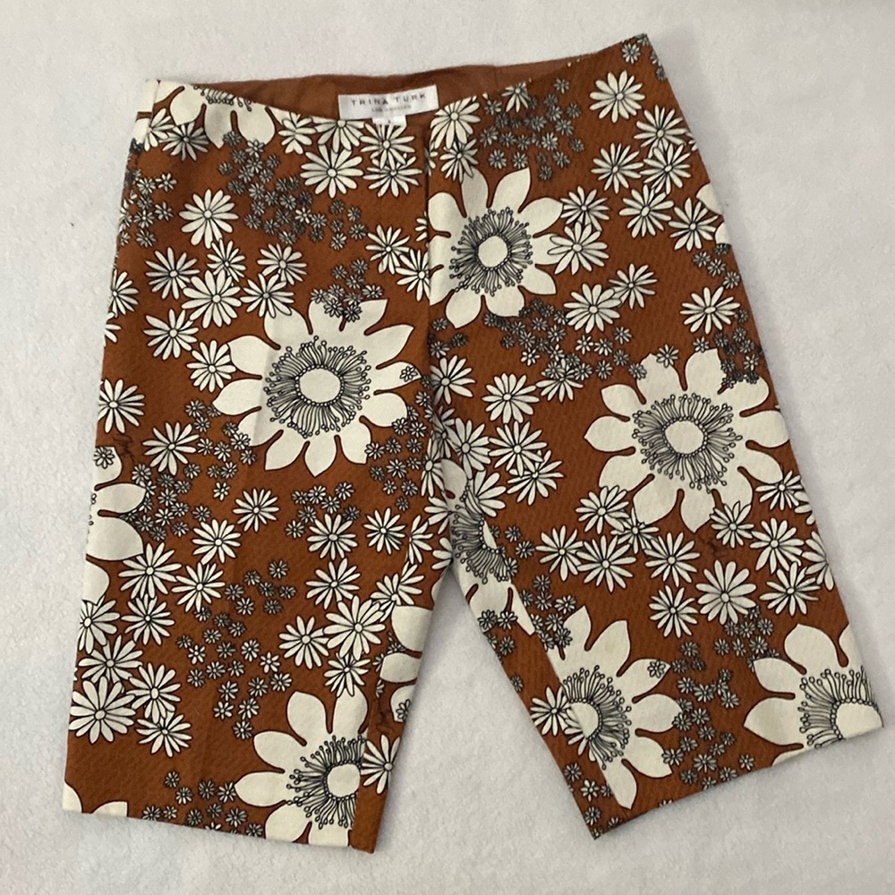 NWOT Trina Turk Resort Collection Bermuda Shorts SZ 4